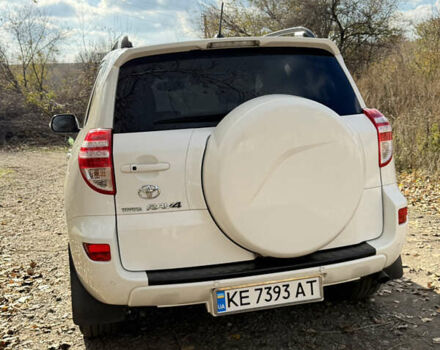 Белый Тойота РАВ 4, объемом двигателя 1.99 л и пробегом 162 тыс. км за 13500 $, фото 2 на Automoto.ua