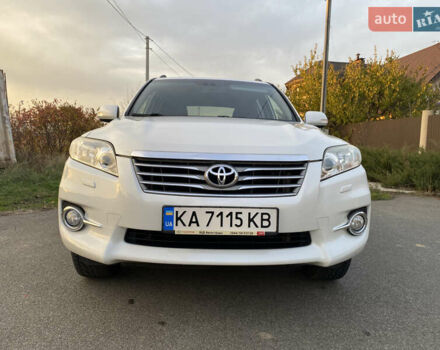Тойота РАВ 4 2012 в Киеве на Automoto.ua Белый Тойота РАВ 4, объемом двигателя 1.99 л и пробегом 125 тыс. км за 16500 $, фото 19 на Automoto.ua
