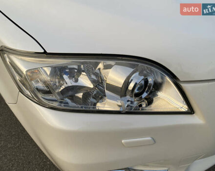 Тойота РАВ 4 2012 в Киеве на Automoto.ua Белый Тойота РАВ 4, объемом двигателя 1.99 л и пробегом 125 тыс. км за 16500 $, фото 32 на Automoto.ua