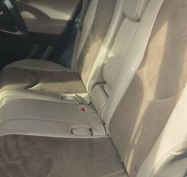 Белый Тойота РАВ 4, объемом двигателя 2 л и пробегом 296 тыс. км за 15000 $, фото 13 на Automoto.ua