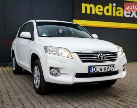 Білий Тойота РАВ 4, об'ємом двигуна 0 л та пробігом 253 тис. км за 6200 $, фото 10 на Automoto.ua