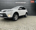 Белый Тойота РАВ 4, объемом двигателя 2.5 л и пробегом 250 тыс. км за 14000 $, фото 6 на Automoto.ua