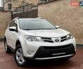Білий Тойота РАВ 4, об'ємом двигуна 2 л та пробігом 98 тис. км за 17900 $, фото 4 на Automoto.ua
