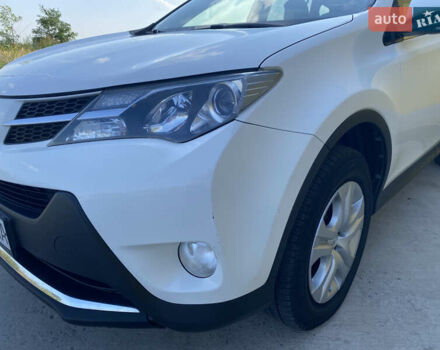 Білий Тойота РАВ 4, об'ємом двигуна 2.23 л та пробігом 158 тис. км за 15400 $, фото 16 на Automoto.ua