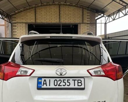 Білий Тойота РАВ 4, об'ємом двигуна 2.23 л та пробігом 157 тис. км за 17200 $, фото 4 на Automoto.ua