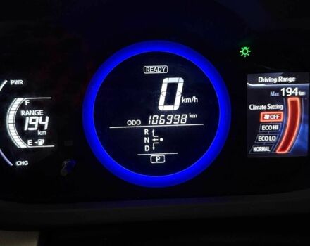 Белый Тойота РАВ 4, объемом двигателя 0 л и пробегом 107 тыс. км за 11000 $, фото 12 на Automoto.ua