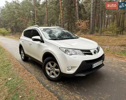 Тойота РАВ 4 2013 у Києві на Automoto.ua Білий Тойота РАВ 4, об'ємом двигуна 2 л та пробігом 192 тис. км за 16800 $, фото 46 на Automoto.ua