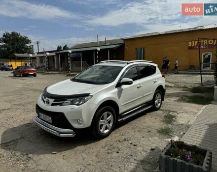 Белый Тойота РАВ 4, объемом двигателя 2.49 л и пробегом 98 тыс. км за 22500 $, фото 6 на Automoto.ua