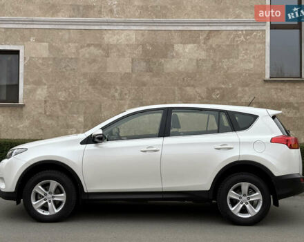 Белый Тойота РАВ 4, объемом двигателя 2.5 л и пробегом 79 тыс. км за 19200 $, фото 28 на Automoto.ua
