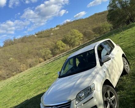 Білий Тойота РАВ 4, об'ємом двигуна 2.23 л та пробігом 199 тис. км за 14300 $, фото 4 на Automoto.ua