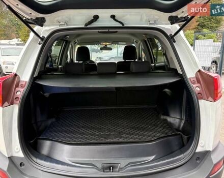 Белый Тойота РАВ 4, объемом двигателя 1.99 л и пробегом 135 тыс. км за 16500 $, фото 17 на Automoto.ua