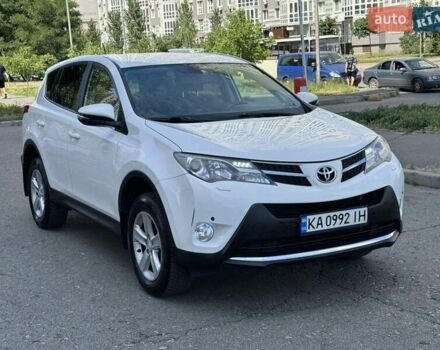 Белый Тойота РАВ 4, объемом двигателя 1.99 л и пробегом 220 тыс. км за 14500 $, фото 3 на Automoto.ua