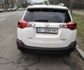 Белый Тойота РАВ 4, объемом двигателя 2.23 л и пробегом 309 тыс. км за 15300 $, фото 3 на Automoto.ua