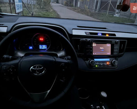 Белый Тойота РАВ 4, объемом двигателя 2.49 л и пробегом 252 тыс. км за 15500 $, фото 32 на Automoto.ua