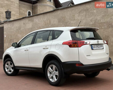Белый Тойота РАВ 4, объемом двигателя 2.5 л и пробегом 79 тыс. км за 19200 $, фото 15 на Automoto.ua