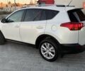 Тойота РАВ 4 2013 в Тернополе на Automoto.ua Белый Тойота РАВ 4, объемом двигателя 2.49 л и пробегом 169 тыс. км за 15999 $, фото 5 на Automoto.ua