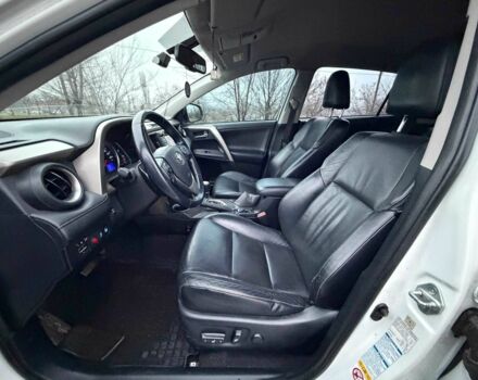 Белый Тойота РАВ 4, объемом двигателя 2.2 л и пробегом 209 тыс. км за 14900 $, фото 10 на Automoto.ua