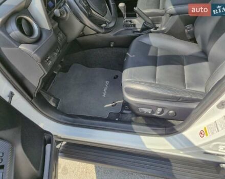 Белый Тойота РАВ 4, объемом двигателя 2.23 л и пробегом 117 тыс. км за 19999 $, фото 5 на Automoto.ua