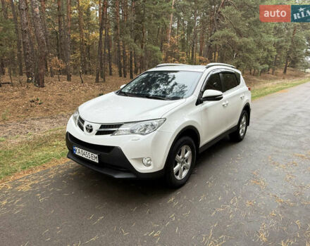 Тойота РАВ 4 2013 у Києві на Automoto.ua Білий Тойота РАВ 4, об'ємом двигуна 2 л та пробігом 192 тис. км за 16800 $, фото 5 на Automoto.ua