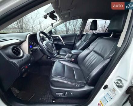 Білий Тойота РАВ 4, об'ємом двигуна 2.23 л та пробігом 209 тис. км за 14900 $, фото 31 на Automoto.ua