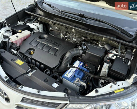 Белый Тойота РАВ 4, объемом двигателя 2 л и пробегом 98 тыс. км за 18200 $, фото 53 на Automoto.ua