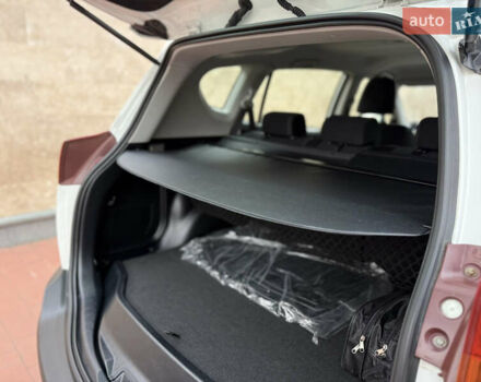 Белый Тойота РАВ 4, объемом двигателя 2.5 л и пробегом 79 тыс. км за 19200 $, фото 66 на Automoto.ua