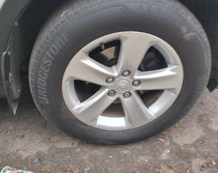 Белый Тойота РАВ 4, объемом двигателя 2.23 л и пробегом 309 тыс. км за 15300 $, фото 14 на Automoto.ua