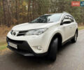 Тойота РАВ 4 2013 у Києві на Automoto.ua Білий Тойота РАВ 4, об'ємом двигуна 2 л та пробігом 192 тис. км за 16800 $, фото 24 на Automoto.ua