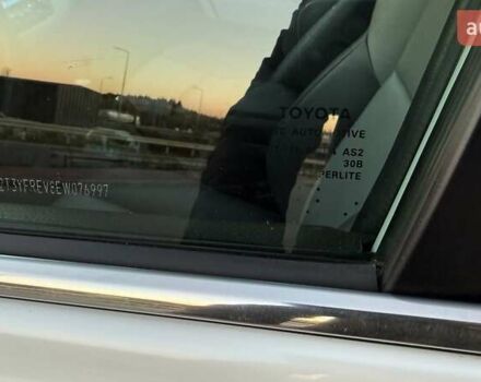 Тойота РАВ 4 2013 в Тернополе на Automoto.ua Белый Тойота РАВ 4, объемом двигателя 2.49 л и пробегом 169 тыс. км за 15999 $, фото 16 на Automoto.ua