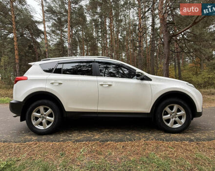 Тойота РАВ 4 2013 у Києві на Automoto.ua Білий Тойота РАВ 4, об'ємом двигуна 2 л та пробігом 192 тис. км за 16800 $, фото 16 на Automoto.ua
