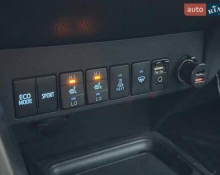 Білий Тойота РАВ 4, об'ємом двигуна 2.23 л та пробігом 209 тис. км за 14900 $, фото 53 на Automoto.ua