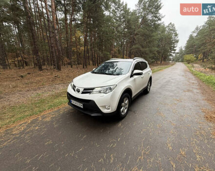 Тойота РАВ 4 2013 у Києві на Automoto.ua Білий Тойота РАВ 4, об'ємом двигуна 2 л та пробігом 192 тис. км за 16800 $, фото 62 на Automoto.ua