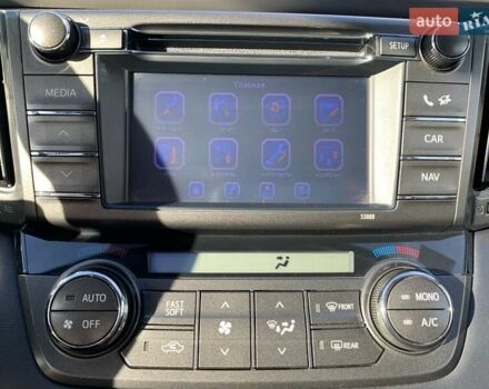 Белый Тойота РАВ 4, объемом двигателя 2.5 л и пробегом 139 тыс. км за 19000 $, фото 14 на Automoto.ua