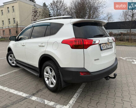 Білий Тойота РАВ 4, об'ємом двигуна 2.5 л та пробігом 195 тис. км за 17300 $, фото 3 на Automoto.ua