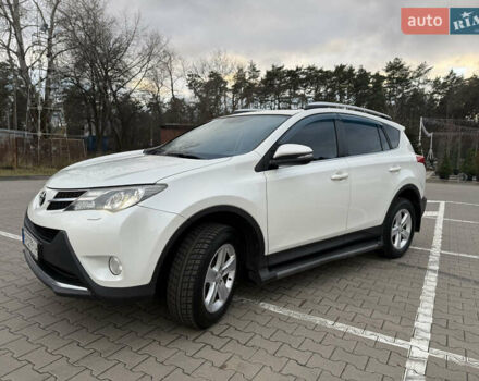 Білий Тойота РАВ 4, об'ємом двигуна 2.5 л та пробігом 195 тис. км за 17300 $, фото 2 на Automoto.ua