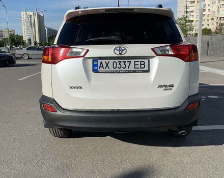 Тойота РАВ 4 2013 в Харькове на Automoto.ua Белый Тойота РАВ 4, объемом двигателя 2.5 л и пробегом 139 тыс. км за 20500 $, фото 8 на Automoto.ua