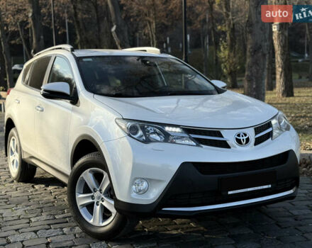 Белый Тойота РАВ 4, объемом двигателя 2 л и пробегом 98 тыс. км за 18200 $, фото 4 на Automoto.ua