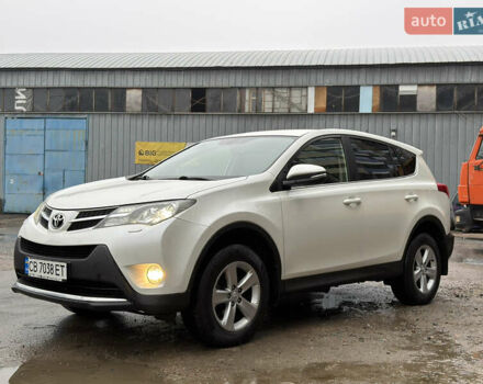 Белый Тойота РАВ 4, объемом двигателя 2.23 л и пробегом 250 тыс. км за 16300 $, фото 2 на Automoto.ua
