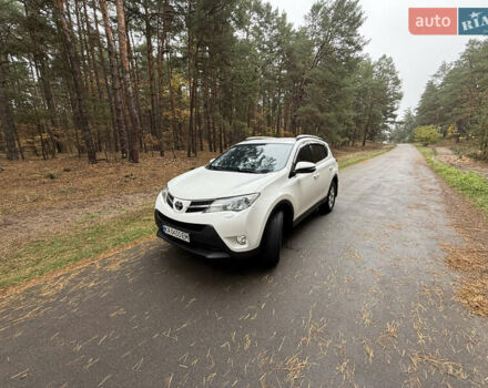 Тойота РАВ 4 2013 у Києві на Automoto.ua Білий Тойота РАВ 4, об'ємом двигуна 2 л та пробігом 192 тис. км за 16800 $, фото 51 на Automoto.ua
