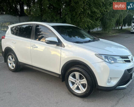 Белый Тойота РАВ 4, объемом двигателя 2.49 л и пробегом 178 тыс. км за 16600 $, фото 1 на Automoto.ua