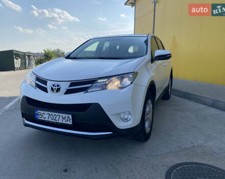 Білий Тойота РАВ 4, об'ємом двигуна 2.23 л та пробігом 158 тис. км за 15400 $, фото 1 на Automoto.ua