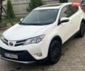 Білий Тойота РАВ 4, об'ємом двигуна 2.23 л та пробігом 220 тис. км за 17000 $, фото 1 на Automoto.ua