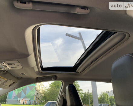 Тойота РАВ 4 2013 в Харькове на Automoto.ua Белый Тойота РАВ 4, объемом двигателя 2.5 л и пробегом 139 тыс. км за 20500 $, фото 19 на Automoto.ua