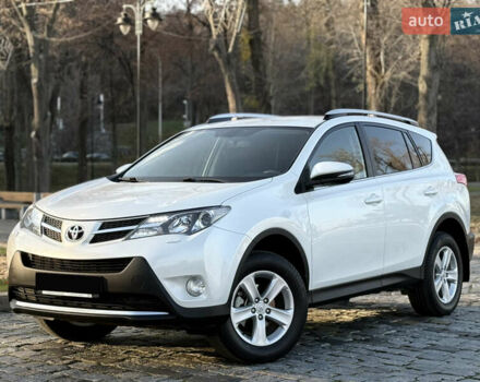 Белый Тойота РАВ 4, объемом двигателя 2 л и пробегом 98 тыс. км за 18200 $, фото 9 на Automoto.ua