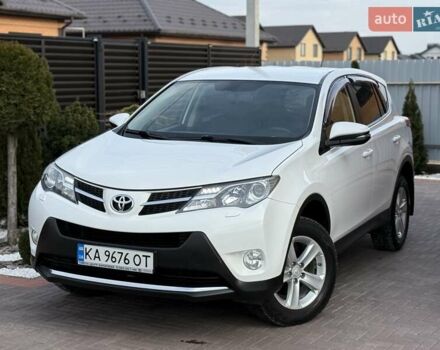 Белый Тойота РАВ 4, объемом двигателя 2.23 л и пробегом 124 тыс. км за 18700 $, фото 1 на Automoto.ua