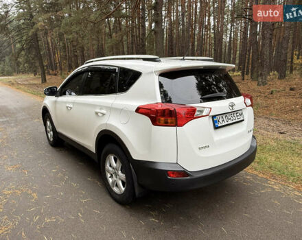 Тойота РАВ 4 2013 у Києві на Automoto.ua Білий Тойота РАВ 4, об'ємом двигуна 2 л та пробігом 192 тис. км за 16800 $, фото 9 на Automoto.ua