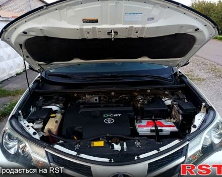 Белый Тойота РАВ 4, объемом двигателя 2.2 л и пробегом 209 тыс. км за 18600 $, фото 7 на Automoto.ua