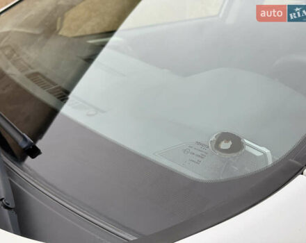 Белый Тойота РАВ 4, объемом двигателя 2.5 л и пробегом 79 тыс. км за 19200 $, фото 35 на Automoto.ua