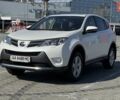 Тойота РАВ 4 2013 в Киеве на Automoto.ua Белый Тойота РАВ 4, объемом двигателя 2.5 л и пробегом 133 тыс. км за 22500 $, фото 1 на Automoto.ua