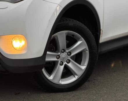 Белый Тойота РАВ 4, объемом двигателя 2.2 л и пробегом 209 тыс. км за 14900 $, фото 4 на Automoto.ua